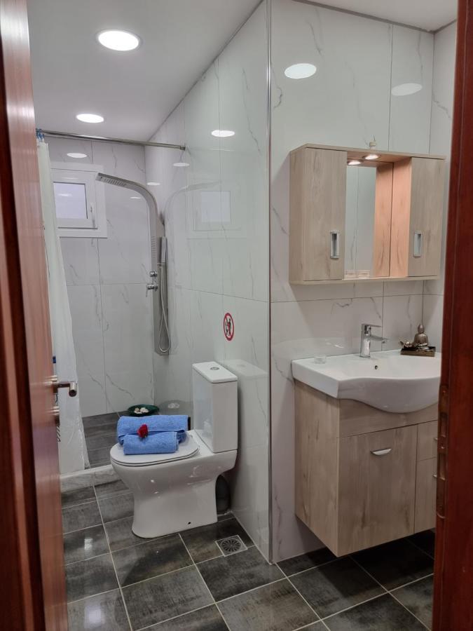 Luxury Lake - Center House Agios Nikolaos Exterior foto